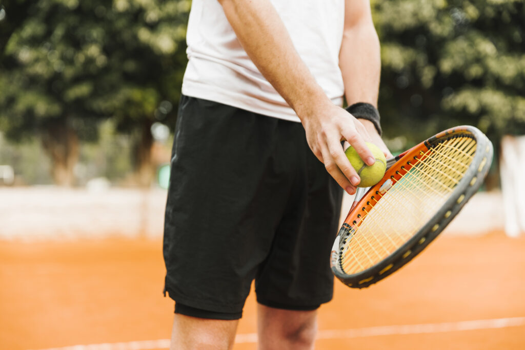 Conheça os tratamentos para jogadores de esporte de raquete